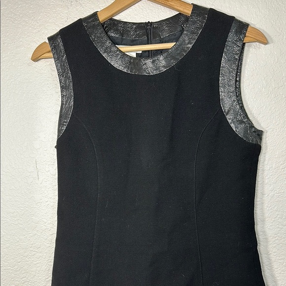 Wool Black Sleeveless Dress Size 8 - Picture 3 of 6